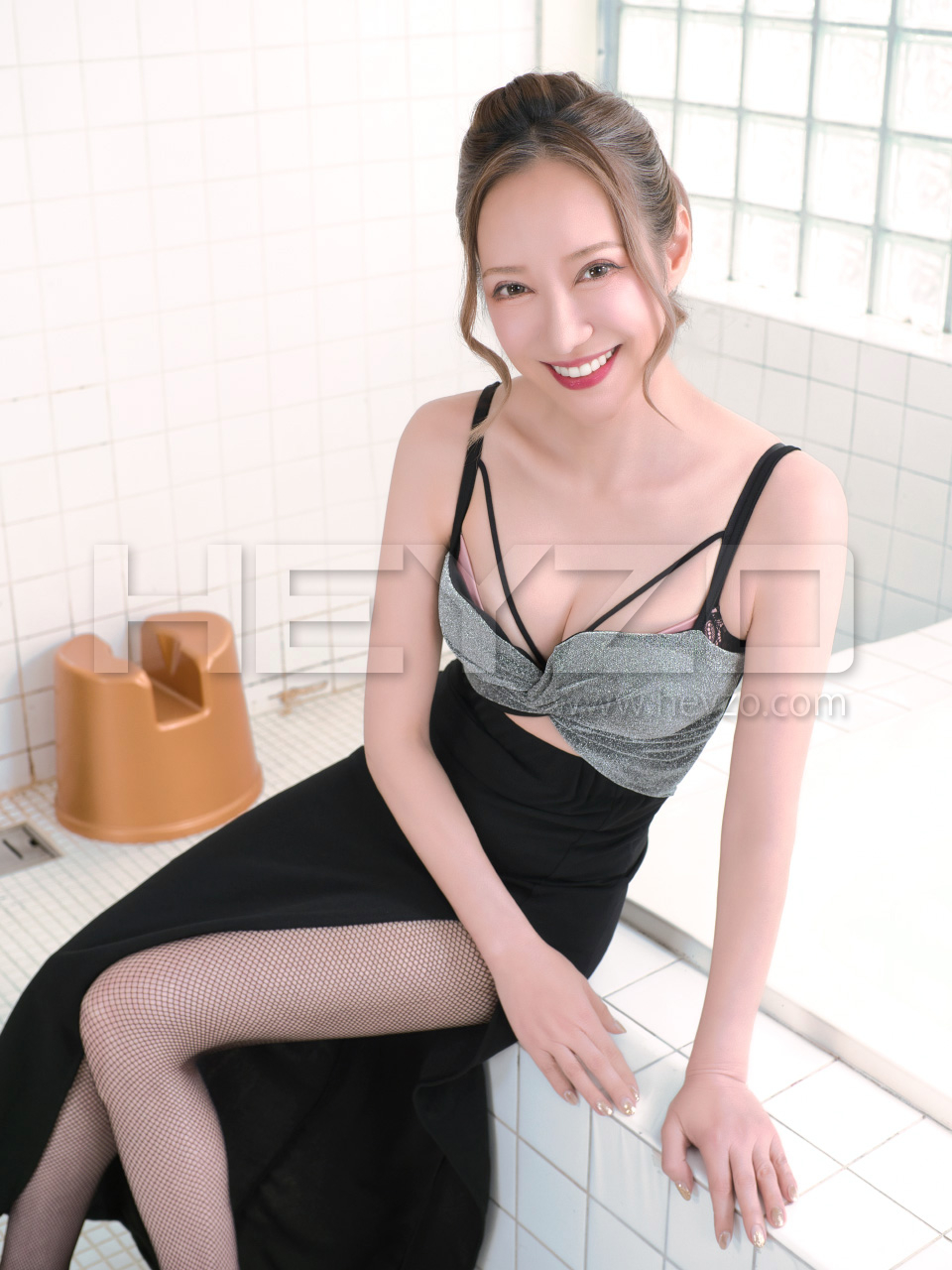 HEYZO-3764 sample