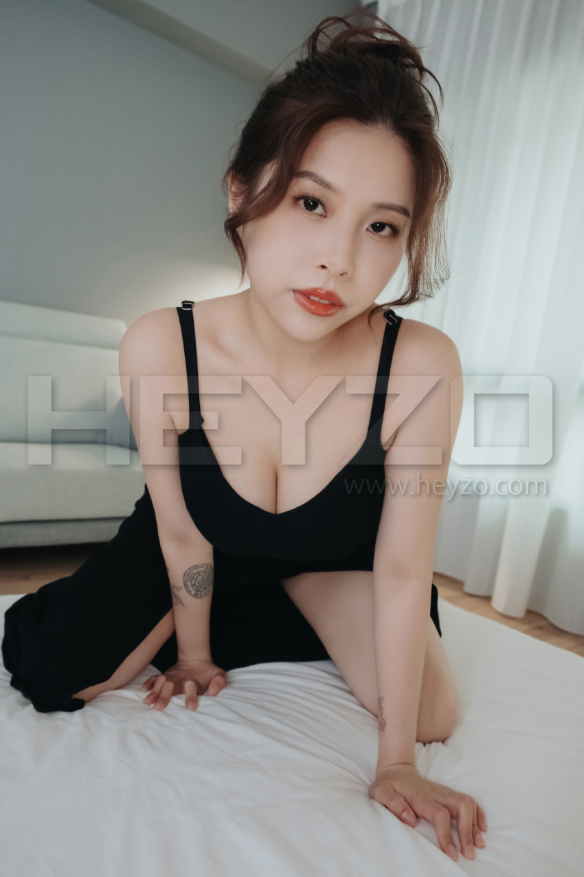 HEYZO-3812 sample