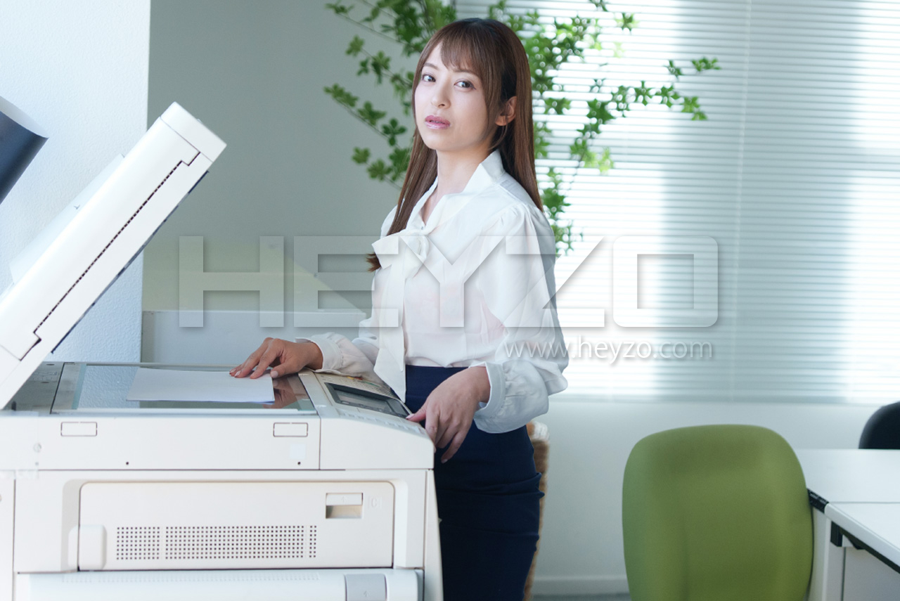 HEYZO-3811 sample