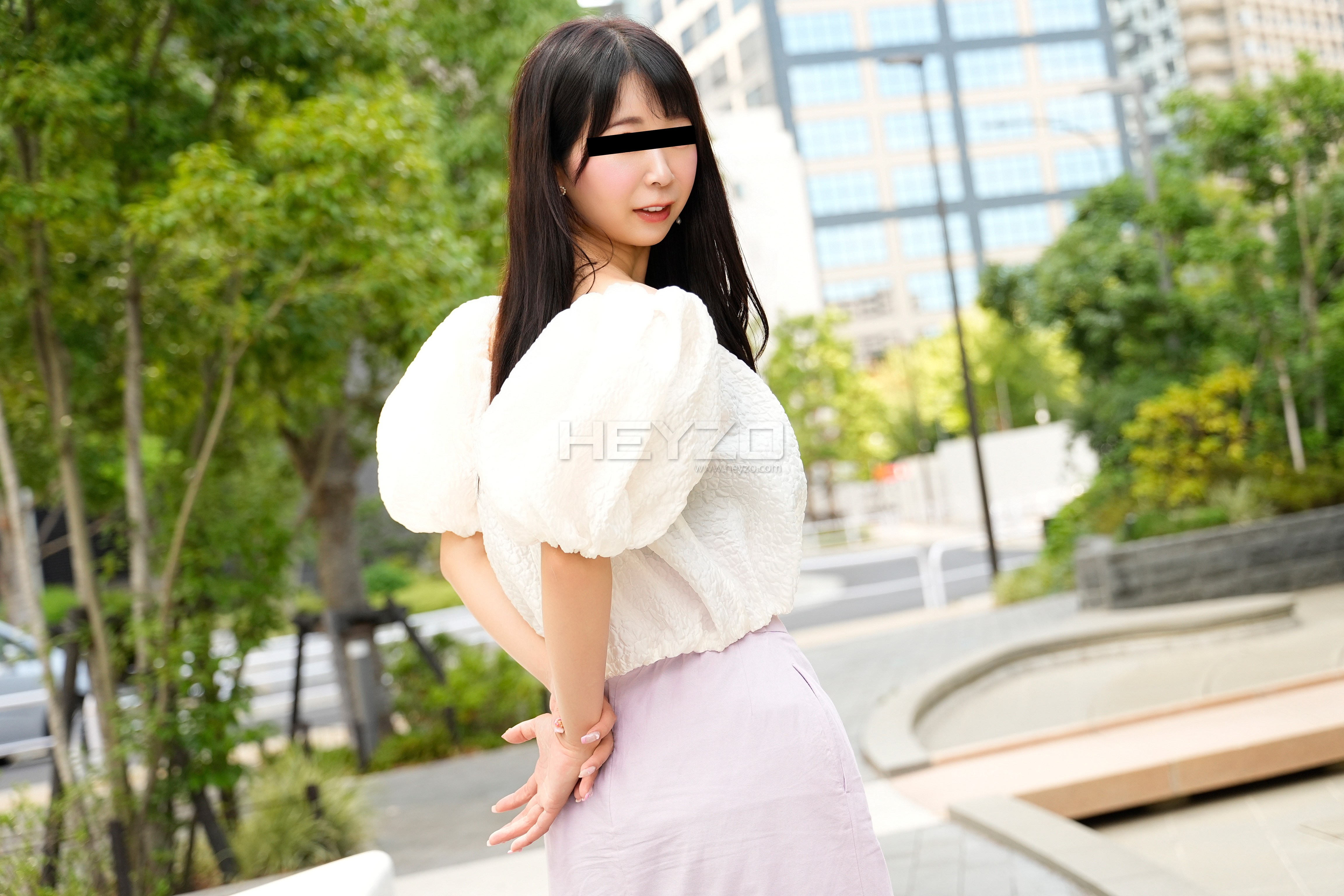 HEYZO-3828 sample